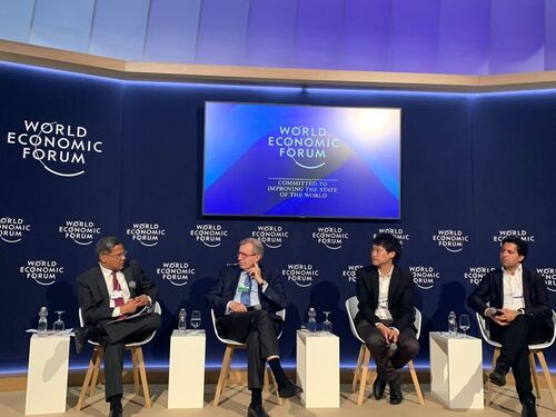 ข่าวการเงิน - Money News ?ท๊อป จิรายุส? จาก Bitkub ตัวแทนนักธุรกิจไทยเข้าร่วมเวที World Ecomnomic Forum 2022 ที่ดาวอส สวิตเซอร์แลนด์ ?