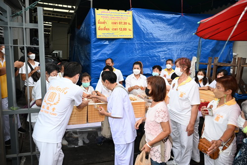 ข่าวประชาสัมพันธ์ - PR News มูลนิธิป่อเต็กตึ๊ง จัดพิธีอัญเชิญกิ้วอ๊วงฮุกโจว เปิดมณฑลพิธีภายในศาลเจ้าไต้ฮงกง เนื่องในงานเทศกาลกินเจ ประจำปี 2565 พร้อมจัดบริการอาหารเจแก่สาธุชนฟรี ตั้งแต่วันนี้ ? 4 ตุลาคม 65 ณ มูลนิธิป่อเต็กตึ๊ง พ