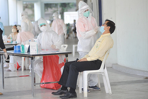 ข่าวราชการ, รัฐวิสาหกิจ - กรมพลศึกษา เข้ารับการตรวจคัดกรองเชื้อไวรัสโคโรนา 2019 (COVID-19) ก่อนเข้าปฏิบัติงาน 