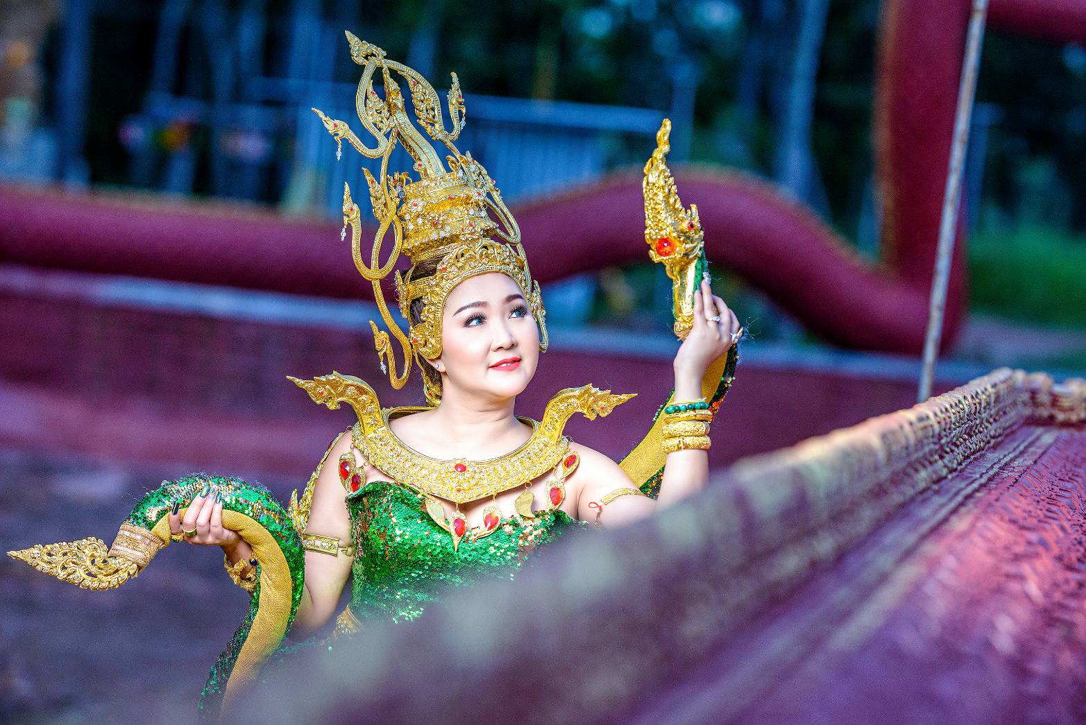 ข่าวบันเทิง - เอมมี่โกะ ขวัญใจสื่อ เผยชุดประจำชาติชุดใหม่ บินประกวดที่ดูไบ ตุลานี้