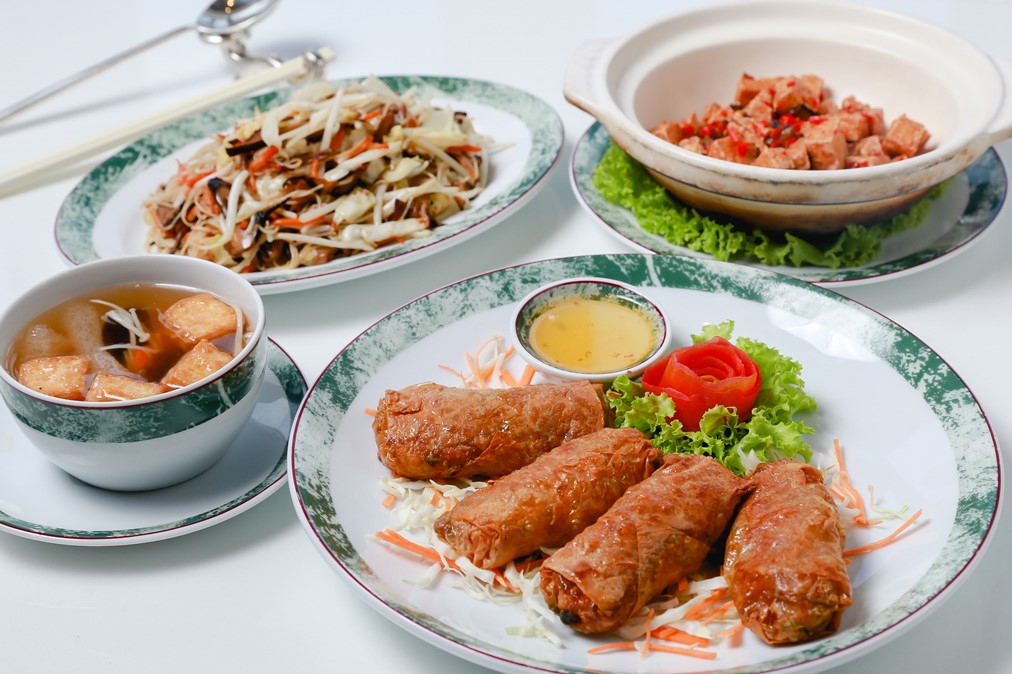 ข่าวอาหาร, เครื่องดื่ม - 6? 14 ตุลาคมนี้ อิ่มอร่อยไปกับเทศกาลอาหารเจด้วยเมนูพิเศษ สุขใจ สร้างกุศล เสริมบุญ ณ ห้องอาหารจีนไดนาสตี้ โรงแรมเซ็นทาราแกรนด์ฯ เซ็นทรัลเวิลด์ 
