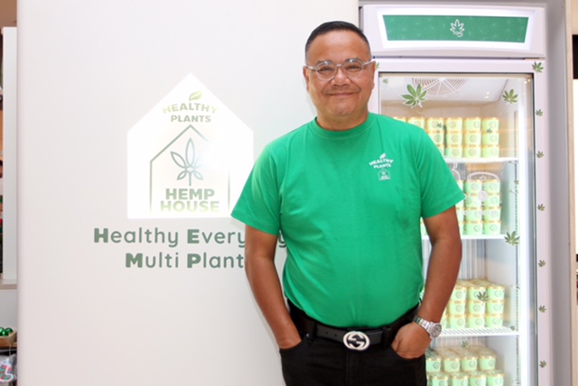 ข่าวธุรกิจ, สังคม - เปิดแล้ว HEMP HOUSE สาขา ดิ เอ็มควอเทียร์  ชูจุดเด่น Healthy Plants ร้านไลฟ์สไตล์คาเฟ่ สายเขียวแห่ชิมคึกคัก