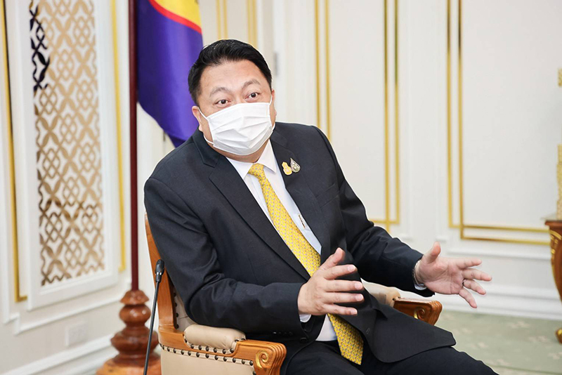 ข่าวราชการ, รัฐวิสาหกิจ - ลุงตู่ เปย์เพิ่ม 24 ล้าน ช่วยลูกจ้างถูกเลิกจ้างไร้เงินชดเชย