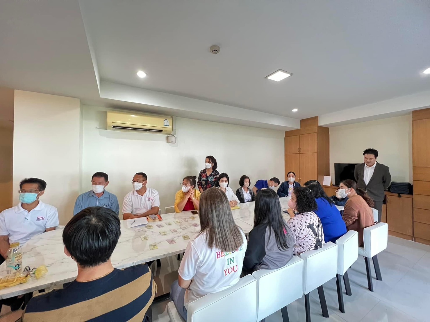 ข่าวประชาสัมพันธ์ - PR News ม.ศรีปทุมชลบุรี จัดอบรมพัฒนาศักยภาพผู้บริหารสำนักงาน
