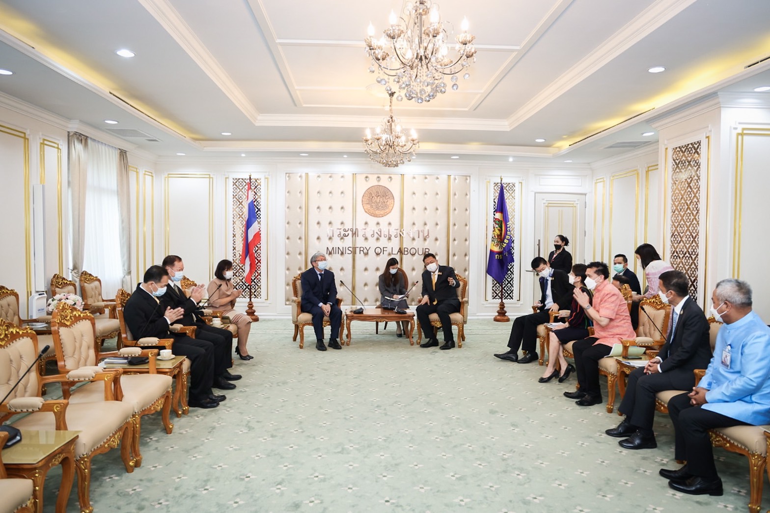 ข่าวราชการ, รัฐวิสาหกิจ - บ.เอกชนยักษ์ใหญ่ ขอบคุณ ก.แรงงาน หนุนธุรกิจเดินต่อได้ ด้วยวัคซีนจาก Factory Sandbox