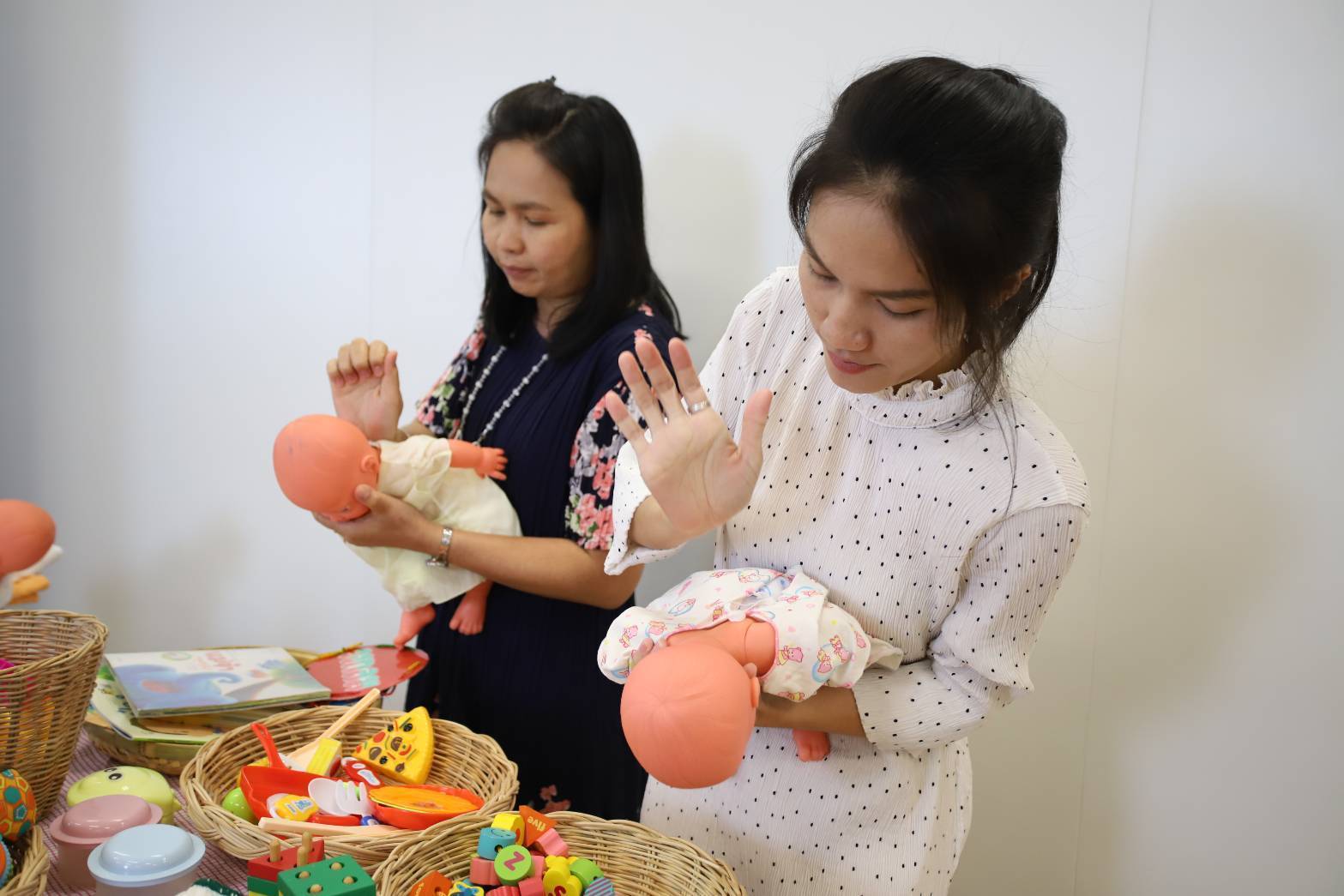 ข่าวราชการ, รัฐวิสาหกิจ - สคช. เตรียมแกะกล่อง มาตรฐานอาชีพจิตวิทยา แก้ปัญหาความรุนแรง ที่จะเกิดกับเด็กและผู้สูงวัย