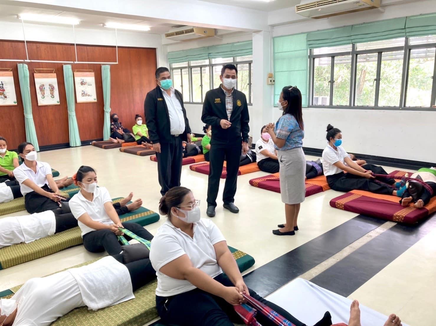 ข่าวประชาสัมพันธ์ - PR News  นายสมชาติ สุภารี ผู้ตรวจราชการกรมพัฒนาฝีมือแรงงาน ตรวจติดตามผลการปฏิบัติงานของหน่วยงานในสังกัดกรมพัฒนาฝีมือแรงงาน ประจำปีงบประมาณ พ.ศ. 2565 