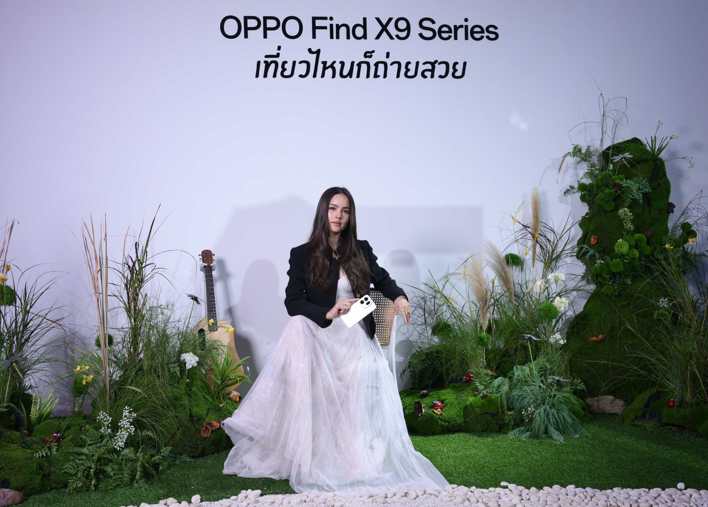 ข่าวโทรศัพท์มือถือ - เปิดประสบการณ์ “ซูมดีทุกคอนเสิร์ต” กับ “OPPO Find X9 Series” รุ่นใหม่ล่าสุด “ญาญ่า-บิวกิ้น-พีพี” แท็กทีมครีเอเตอร์มือโปรร่วมสัมผัสการซูมไกล ซูมชัด เก็บทุกความรู้สึก