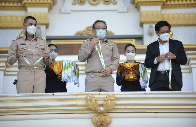 ข่าวราชการ, รัฐวิสาหกิจ - รองอธิบดีกรมพลศึกษา เป็นประธานในพิธีมอบรางวัลการแข่งขันกีฬาฟุตบอลกีฬาระหว่างโรงเรียน ประจำปีการศึกษา 2564