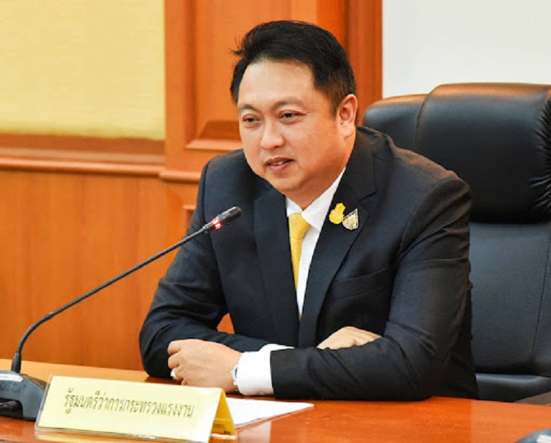 ข่าวประชาสัมพันธ์ - PR News ลูกจ้าง JSL ปลื้ม!! ขอบคุณ รมว.เฮ้ง ช่วยเหลือให้ได้ค่าชดเชยครบถ้วนตามคำสั่งพนักงานตรวจแรงงานแล้ว